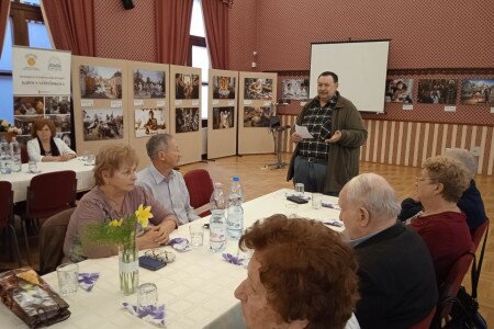A Bástya Nyugdíjas Klub ünnepségével folytatódott a nőnapi rendezvények sora Mórahalmon