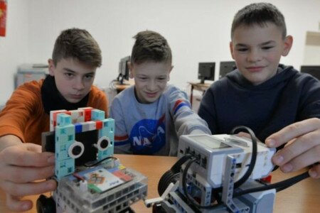 A legemberibb ötlet különdíját kapták kapták a mórahalmi fiúk