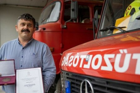 Felrobbant tévé miatt lett önkéntes tűzoltó