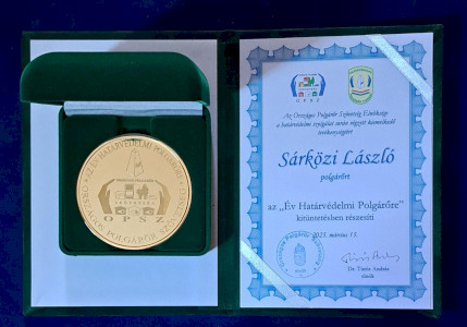 Ismét kitüntetéseket vehetett át Sárközi László