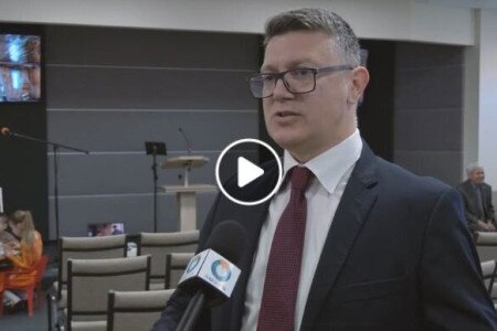 Megújult a bibliai oktatási központ