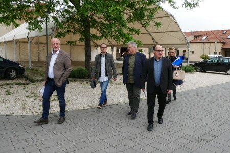 Mórahalomra látogatott a fővárosi Petőfi Irodalmi Múzeum igazgatója
