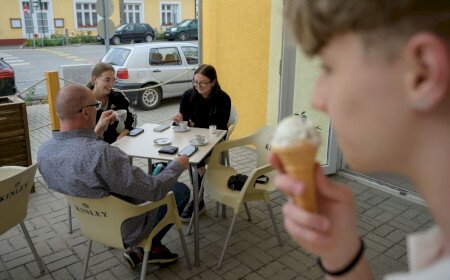 Pénzt és segítséget kapnak a vendéglátósok: így szépülhetnek meg a mórahalmi teraszok