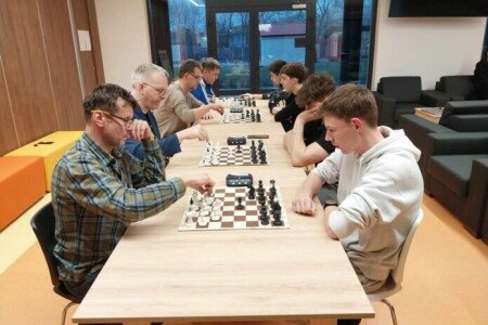 Tanár-diák sakkverseny Mórahalmon
