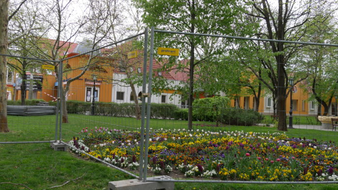 Megújul a fürdő jelenlegi fogadóépülete – zavartalan a fürdő nyitvatartása