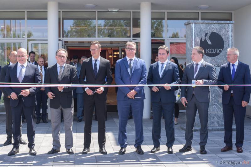 Átadták a Kolo Szerb Kulturális Központot Mórahalmon