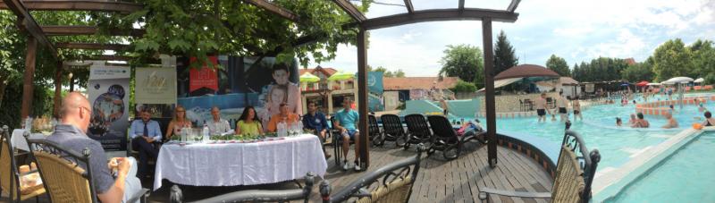 Programáradat a mórahalmi fürdőben