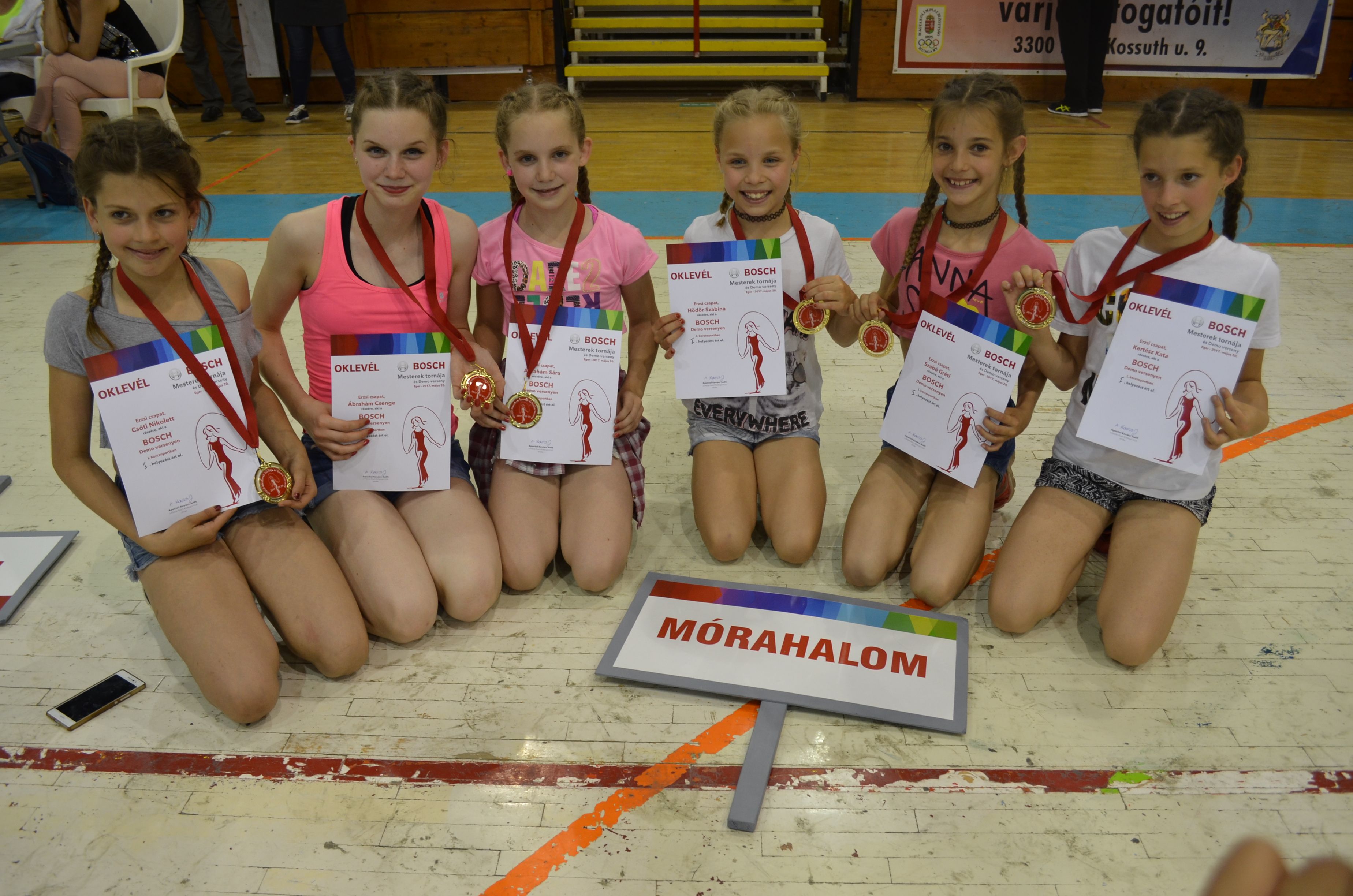 A tengerentúlra készülnek a mórahalmi ugrókötelesek