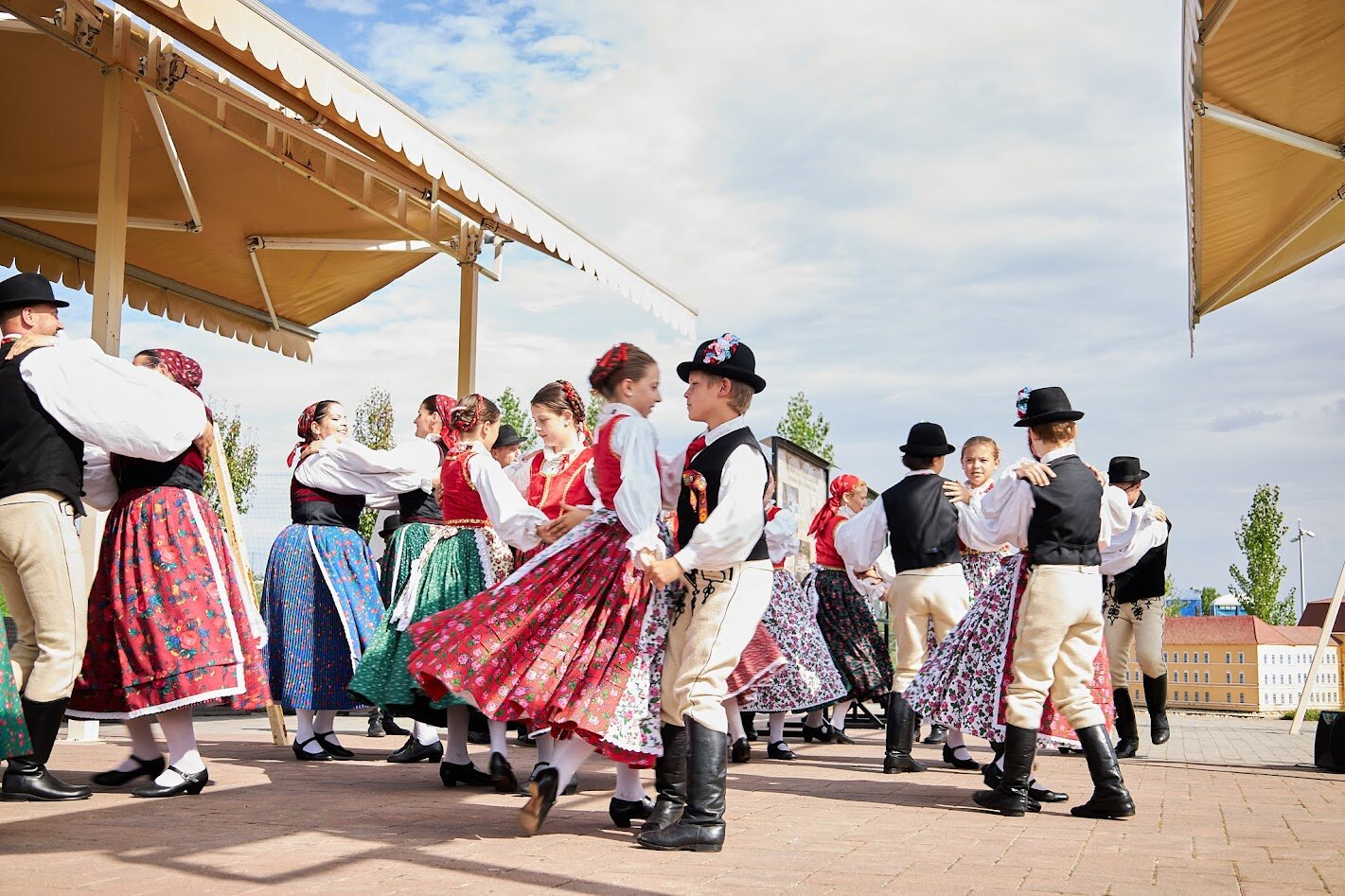 Határtalan tánc Mórahalmon